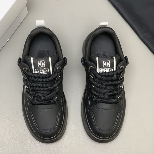 Givenchy Low-top Casual Leather Shoes