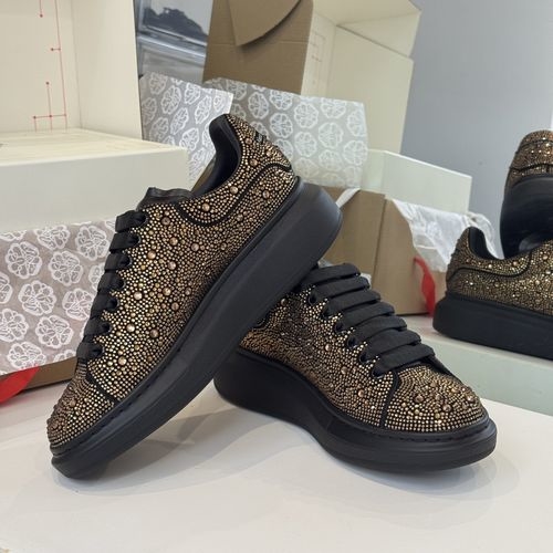 McQueen Sole Leather Low-top Sneakers