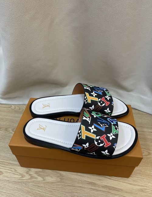 Louis Vuitton LV Casual Slides Comfortable Soft Sole