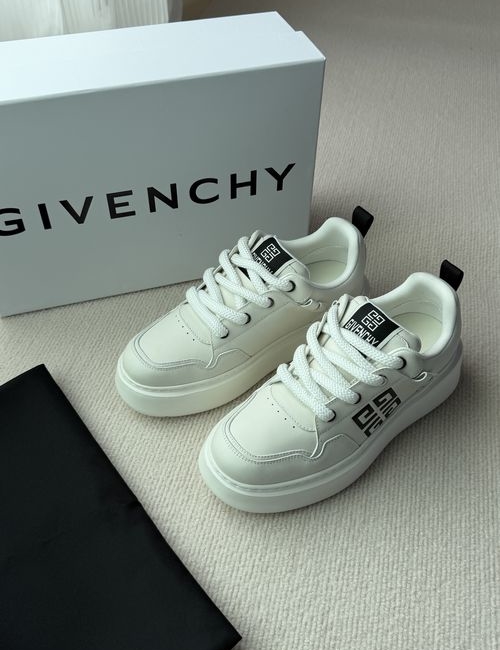 Givenchy Low-top Sneakers With Suede Details