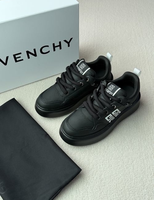 Givenchy Low-top Sneakers With Suede Details