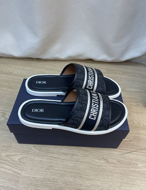 Christian Dior CD Casual Slides With Lightweight Comfortable Sole