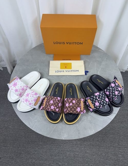 Louis Vuitton LV Pool Pillow Comfort Monogram Slides