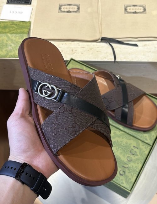 Gucci Crossover Sandals With Double G Hardware