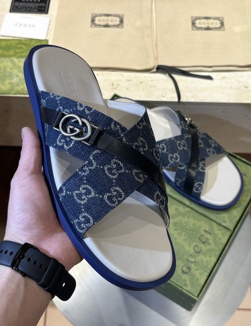 Gucci Crossover Sandals With Double G Hardware