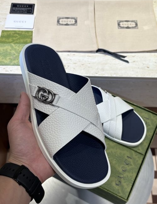 Gucci Crossover Sandals With Double G Hardware