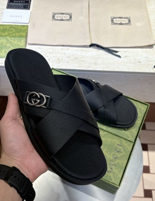 Gucci Crossover Sandals With Double G Hardware