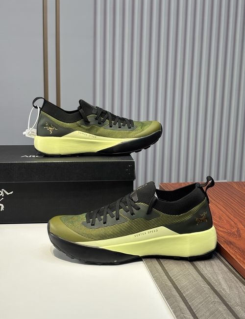 ArcTeryx Multifunctional Waterproof Off-road Hiking Shoes