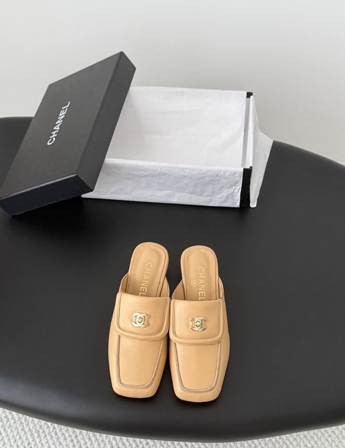 Chanel Vintage Schoolbag Buckle Slip-On, Leather Upper, Sheepskin Lining, Genuine Leather Sole
