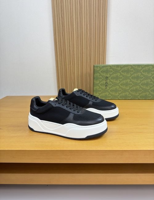 Gucci Nappa Leather Stripe Casual Sneakers