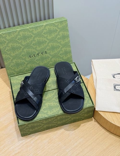Gucci Lido Series Slides With Interlocking G