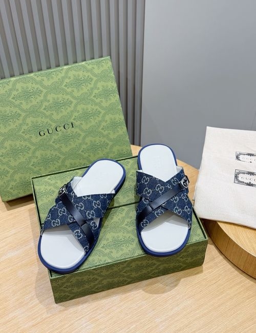 Gucci Lido Series Slides With Interlocking G