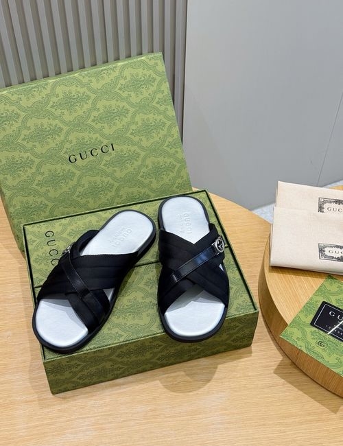 Gucci Lido Series Slides With Interlocking G