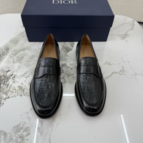Christian Dior CD Buckle Decor Leather Shoes
