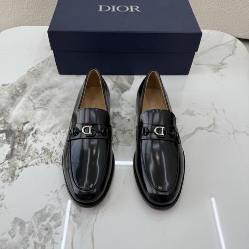 Christian Dior CD Buckle Decor Leather Shoes