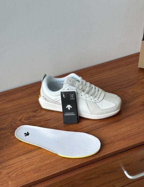 Descente Soft Elastic Shock-absorbing Non-slip Insoles