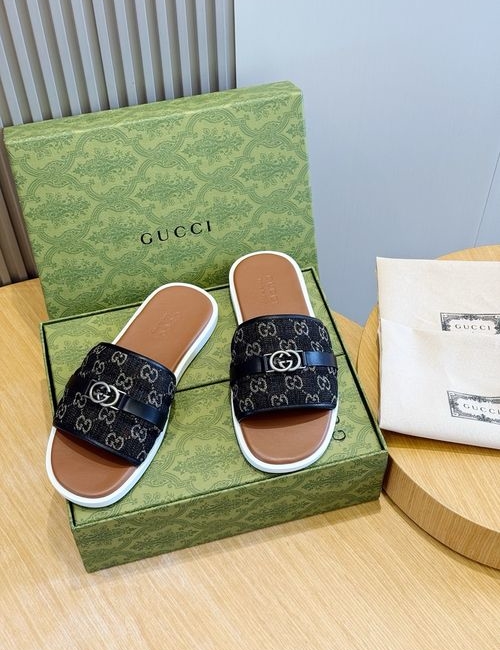 Gucci Lido Series Slides With Interlocking G