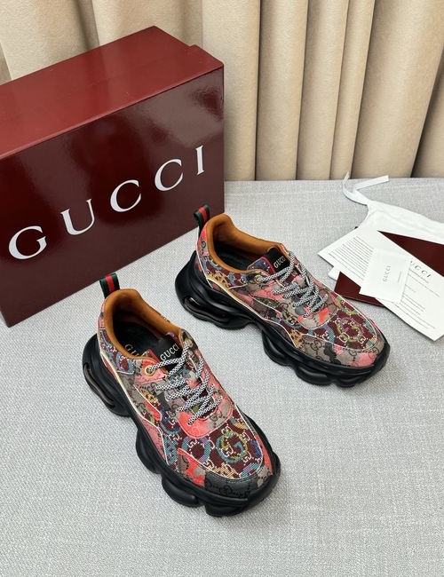 Gucci Classic Monogram Sneakers Thick Comfort Sole