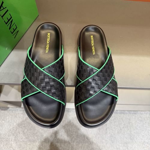 Bottega Veneta BV Hand-woven Comfortable Casual Slides