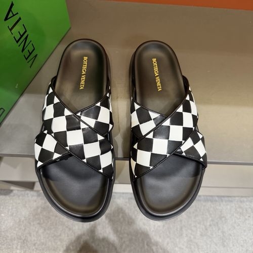 Bottega Veneta BV Hand-woven Comfortable Casual Slides