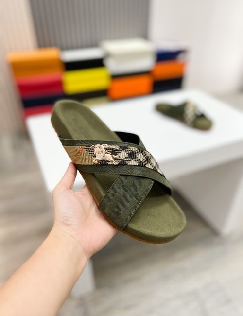 Burberry Cowhide Slides TB Logo Premium Texture