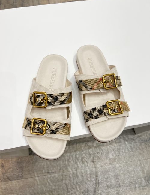 Burberry Cowhide Slides TB Logo Premium Texture