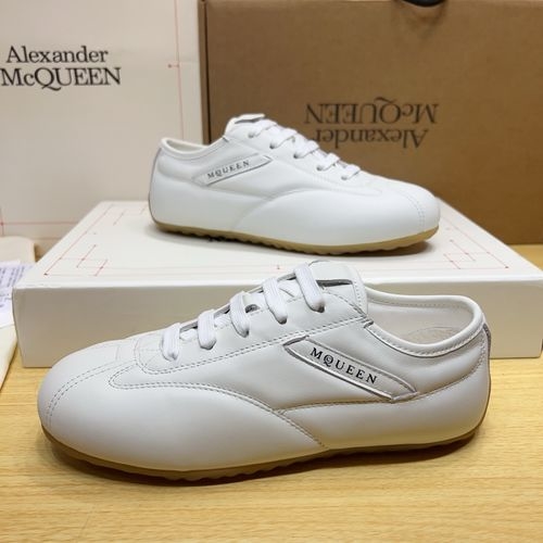 McQueen Premium Leather Trainer With Full Accessories