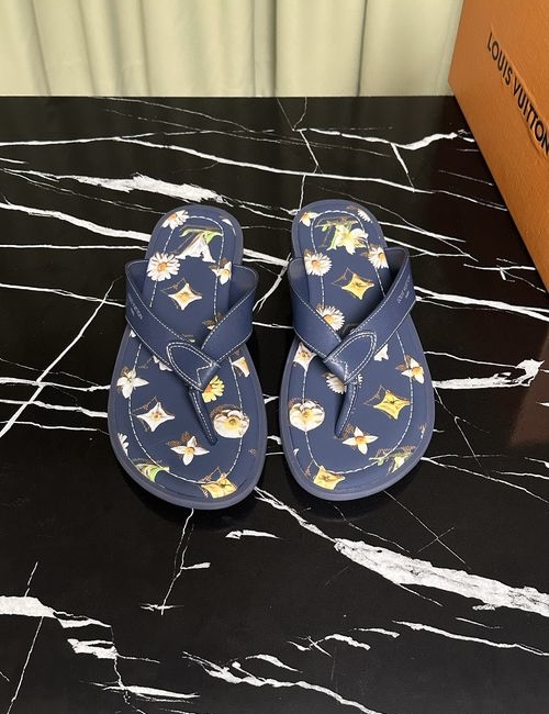 Louis Vuitton LV Cowhide Logo Printed Comfort Slides
