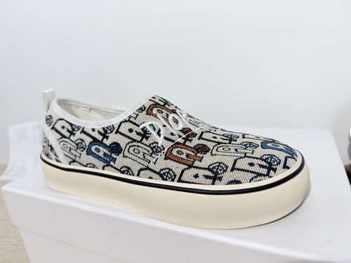 Christian Dior CD Slip-on Sneakers Embroidered Craft Classic Design