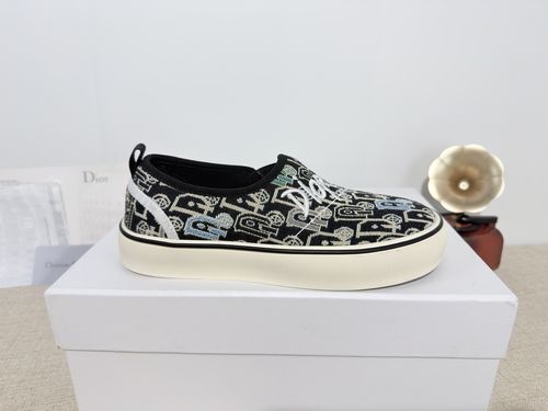 Christian Dior CD Slip-on Sneakers Embroidered Craft Classic Design