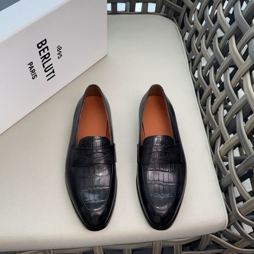 Berluti Handmade Formal Leather Shoes With Copper Buckle