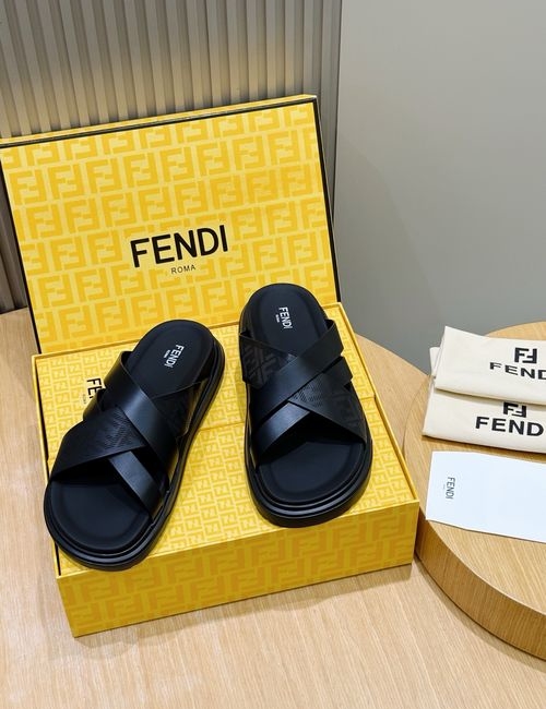Fendi Beach Sandals With Flexible Rubber Sole