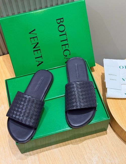 Bottega Veneta BV Woven Leather Mule Sandals With Ergonomic Sole