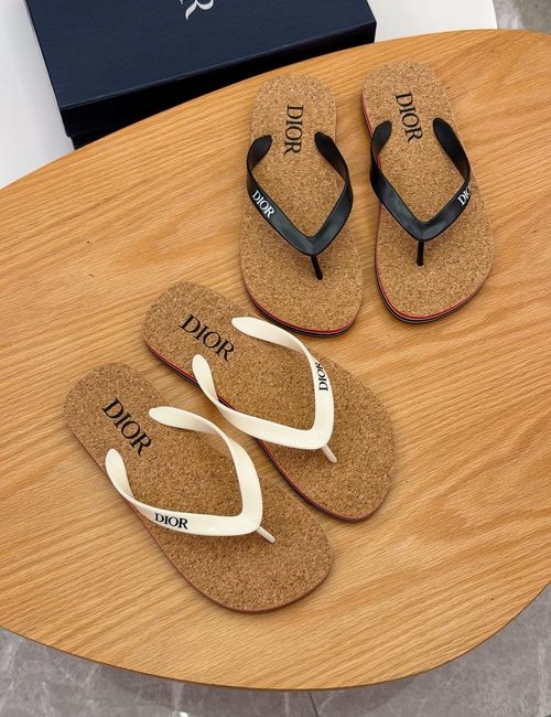 Christian Dior CD Flip Flops Made Of Thick Imported Cowhide