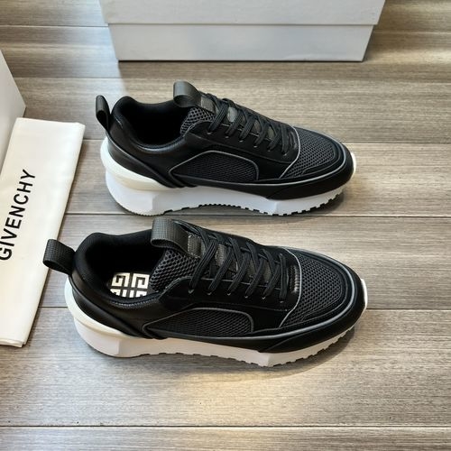 Givenchy Sneakers With Breathable Mesh Upper