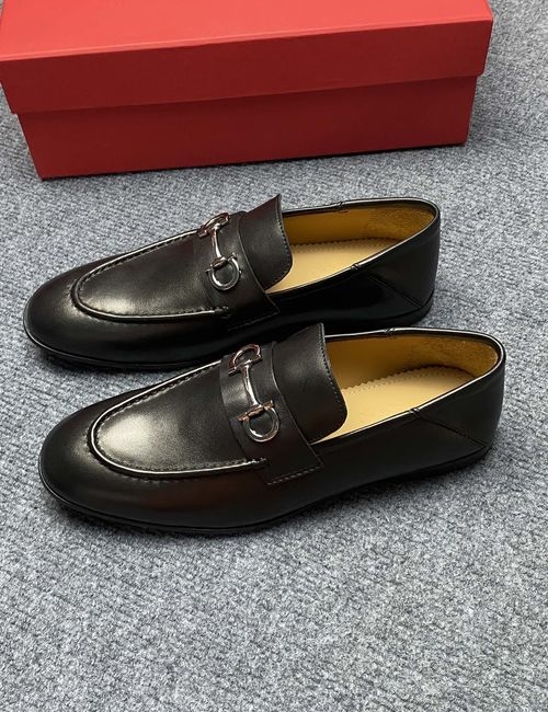 Ferragamo Slip-on Leather Casual Shoes With Box