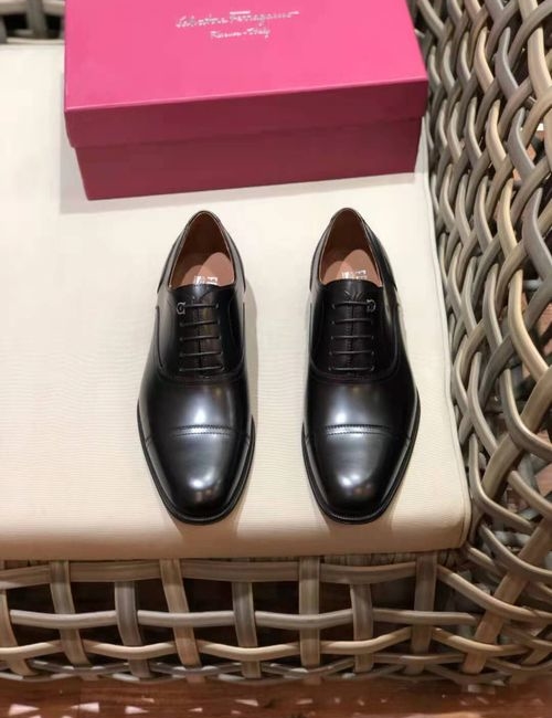 Ferragamo Leather Sole Business Casual Shoes Cowhide Lining