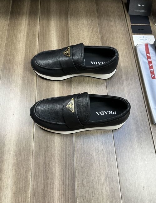Prada Grain Leather Casual Sneakers With Metal Decor