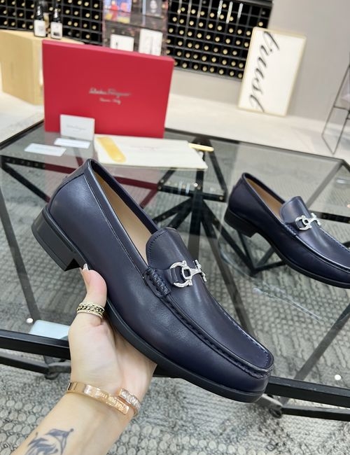 Fendi Premium Calfskin Casual Leather Shoes