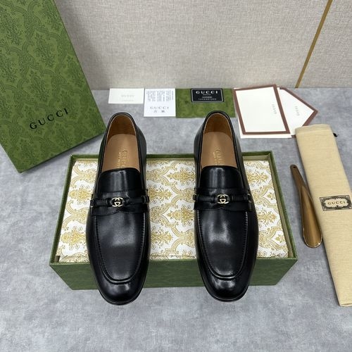 Gucci Chain G Buckle Leather Loafers