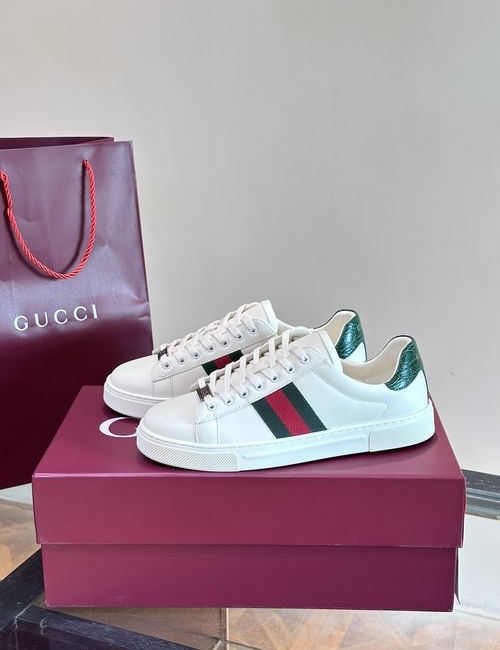 Gucci Low-top Sneakers With Rubber Non-slip Outsole