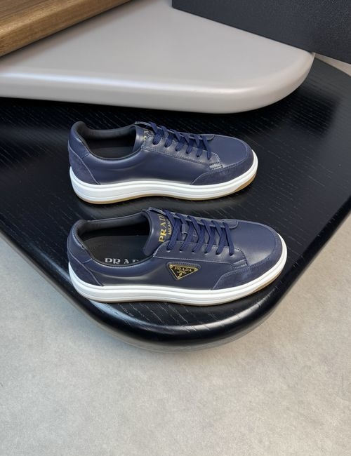 Prada Fine Crafted Leather Casual Sneakers With Dual Bottom