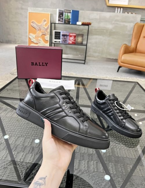 Bally Cowhide Sneakers With Original Sole