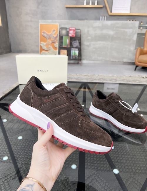 Balenciaga Classic Leather Casual Sneakers