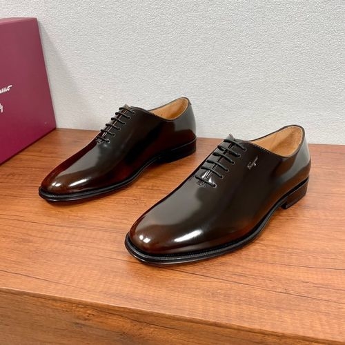 Ferragamo Patent Leather Lace-Up Oxford Shoes