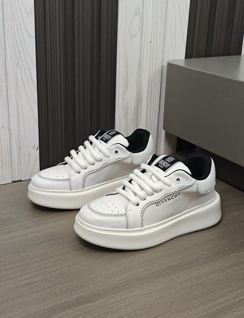 Givenchy Cowhide Casual Sneakers With Foam Sole