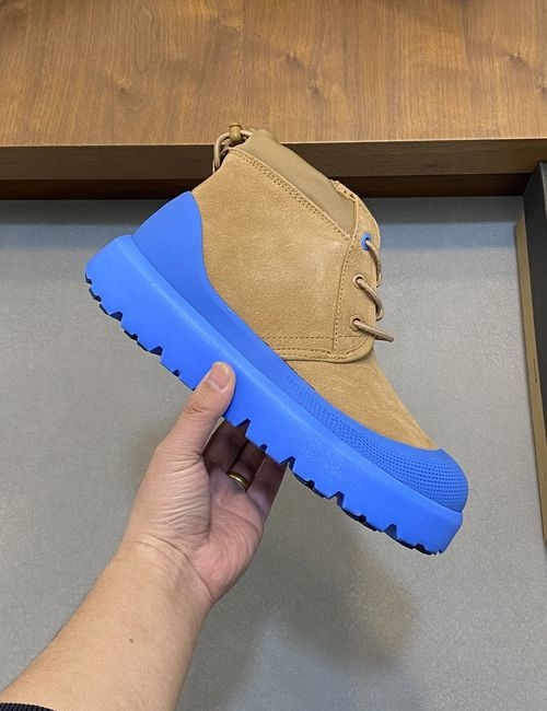 UGG Tasman Low Snow Boots With Color Block