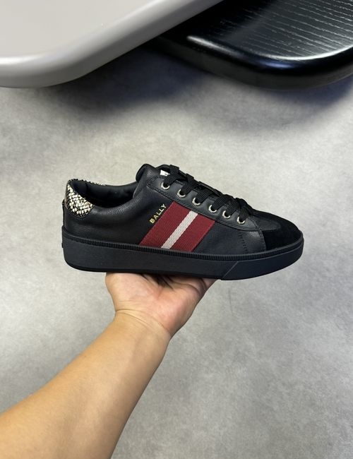 Bally Suede Leather Serpentine Casual Shoes