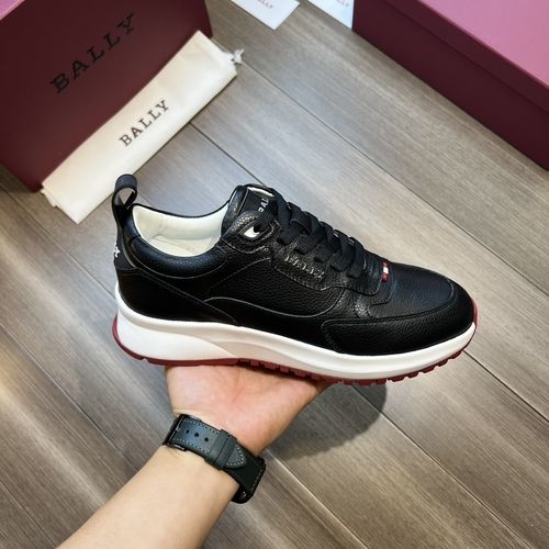 Bally High-Quality Leather Shoes With Metal Buckles