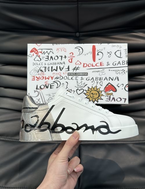 Dolce & Gabbana DG Premium Casual Leather Sneakers